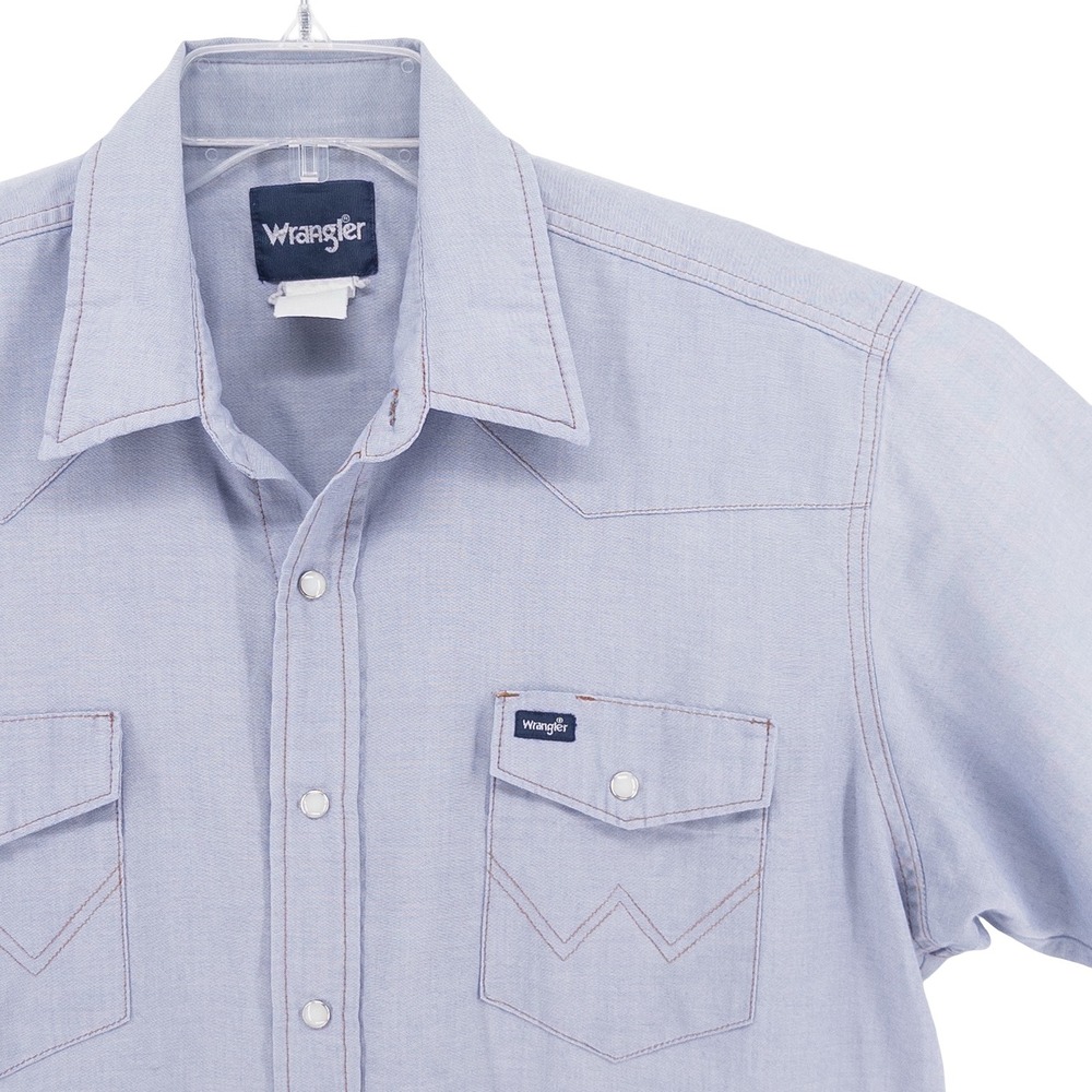 VTG 90s Wrangler Mens XL Light Chambray Work Shirt Pearl Snap Yoke Blue Western